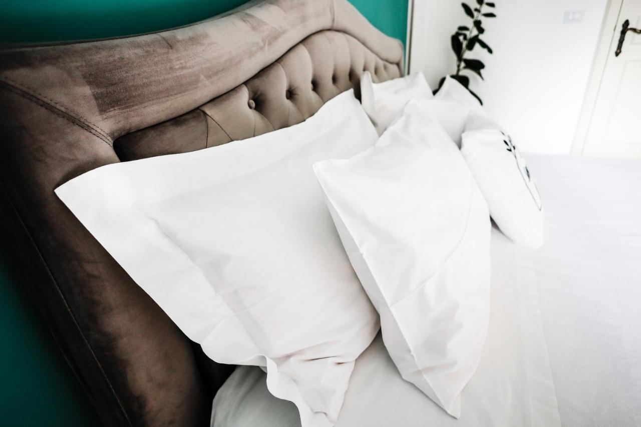 2 Santi - Suite And Rooms Lecce Luaran gambar