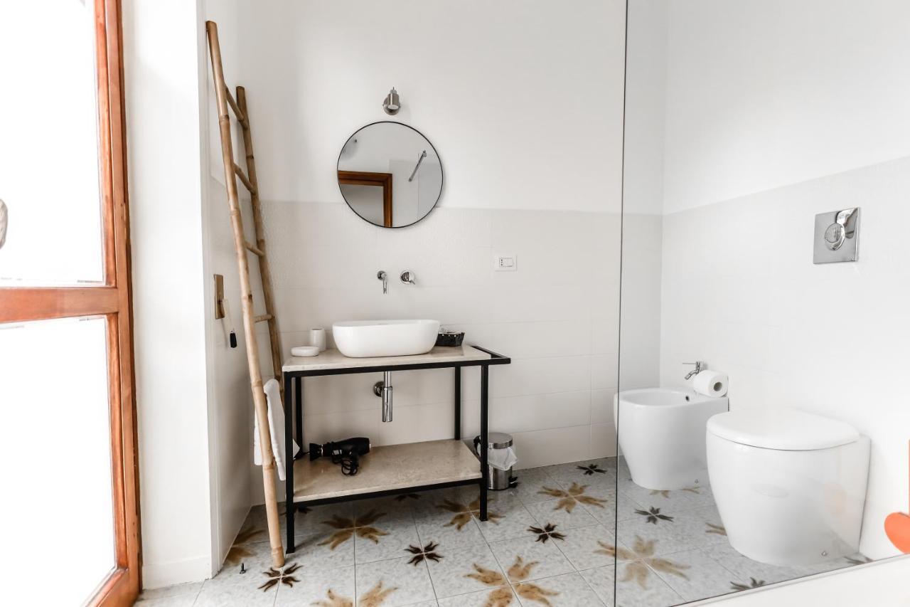 2 Santi - Suite And Rooms Lecce Luaran gambar