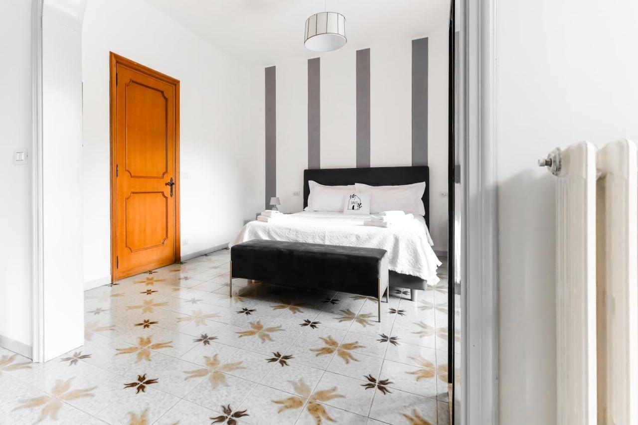 2 Santi - Suite And Rooms Lecce Luaran gambar