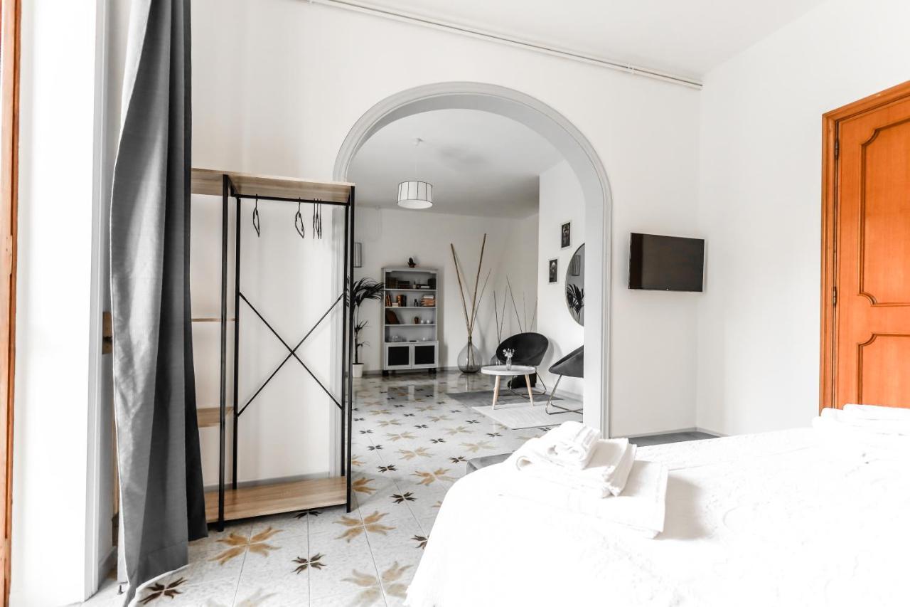 2 Santi - Suite And Rooms Lecce Luaran gambar